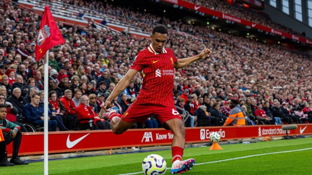 Trent Alexander-Arnold em campo pelo Liverpool