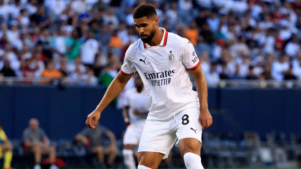 Ruben Loftus-Cheek, meio-campista do Milan (Foto: Justin Casterline/Getty Images via AFP)