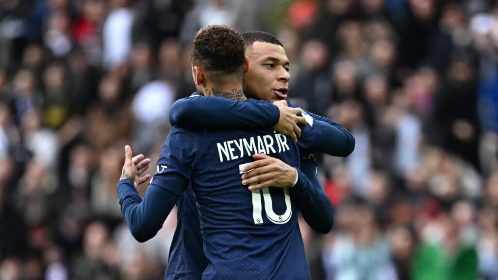 Neymar e Mbbapé no PSG