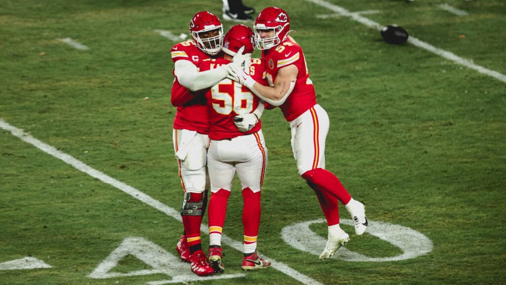 O Kansas City Chiefs ativou o seu modo playoffs no último quarto. Foto: Reprodução/X