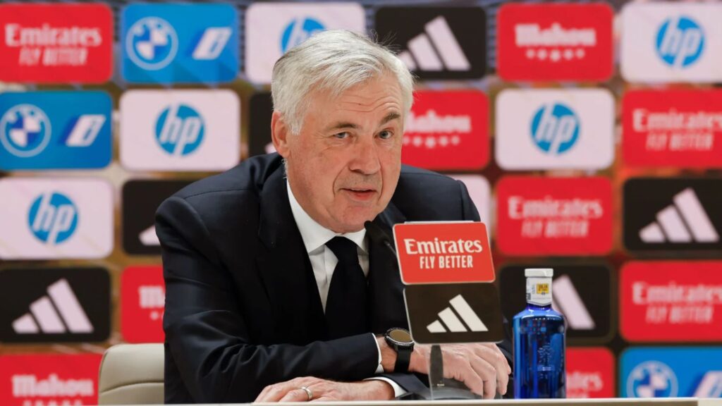 Carlo Ancelotti durante coletiva do Real Madrid