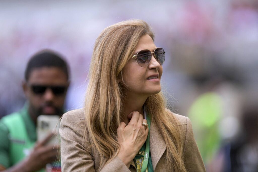 Leila Pereira disse que o Palmeiras vai continuar no mercado em busca de reforços. Foto: DOUGLAS MAGNO / AFP