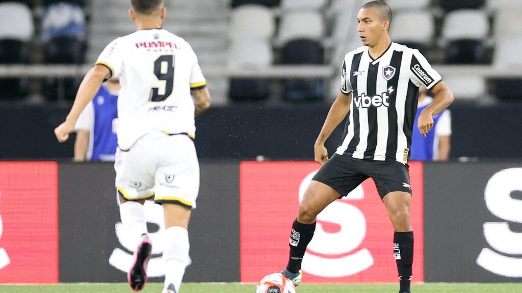 Volta Redonda venceu o Botafogo pelo Campeonato Carioca (Foto: Vítor Silva/BFR)