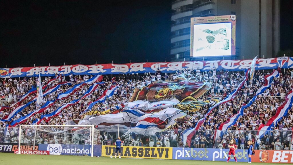 Torcida do Fortaleza no PV