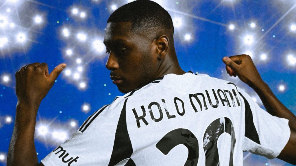 Kolo Muani com a camisa da Juventus