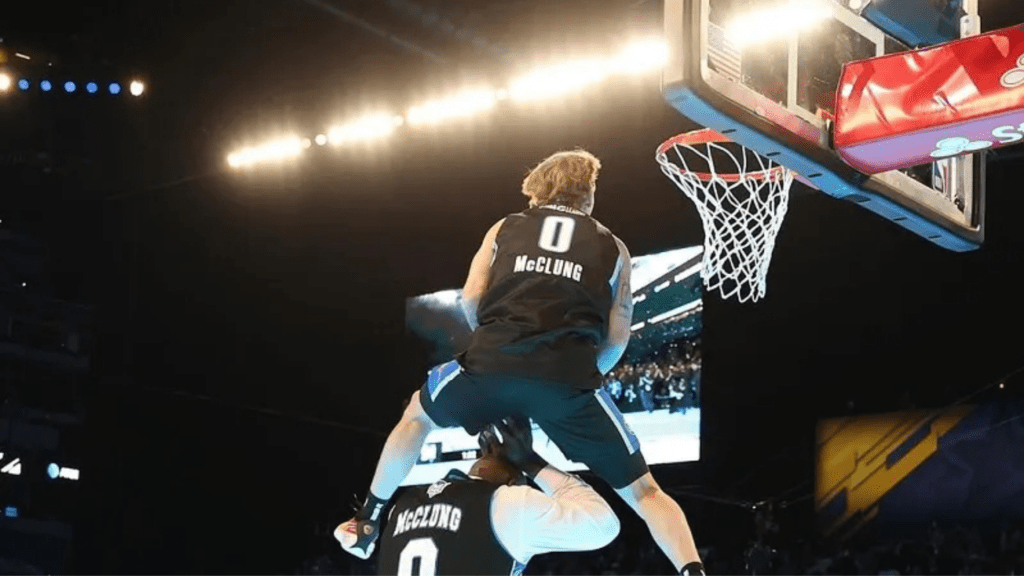 McClung tentará tricampeonato do torneio de enterradas do All-Star Game