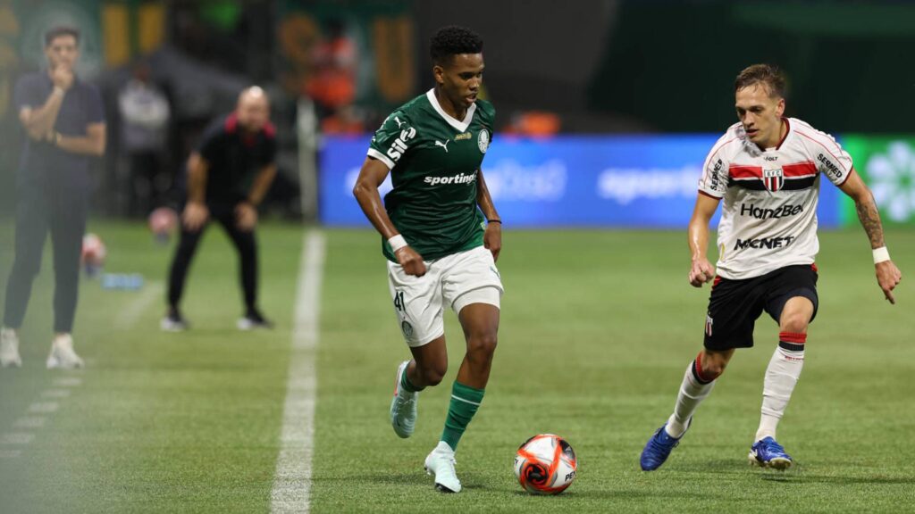 Estevão marcou um golaço na partida e deu início a reação palmeirense. Foto: Cesar Greco/Palmeiras