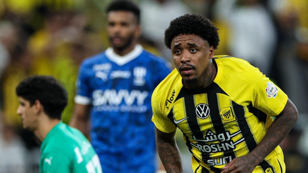 Bergwijn foi destaque do Al-Ittihad