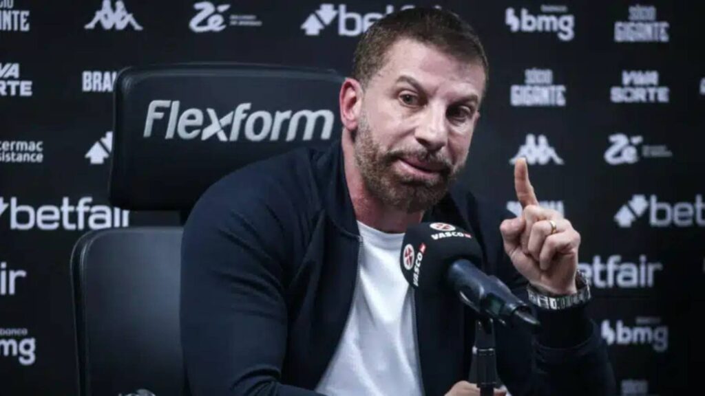 Pedrinho negou qualquer tipo de vantagem ao jogar no Nilton Santos. Foto: Dikran Sahagian/ Flickr Vasco