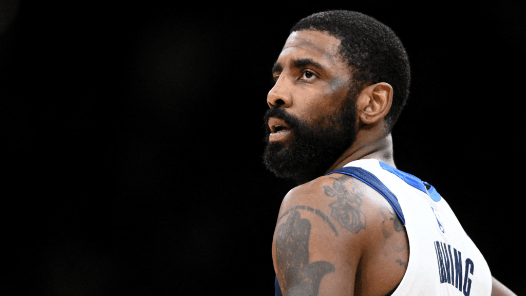 Kyrie Irving não entrará em quadra pelo Dallas Mavericks nesta temporada