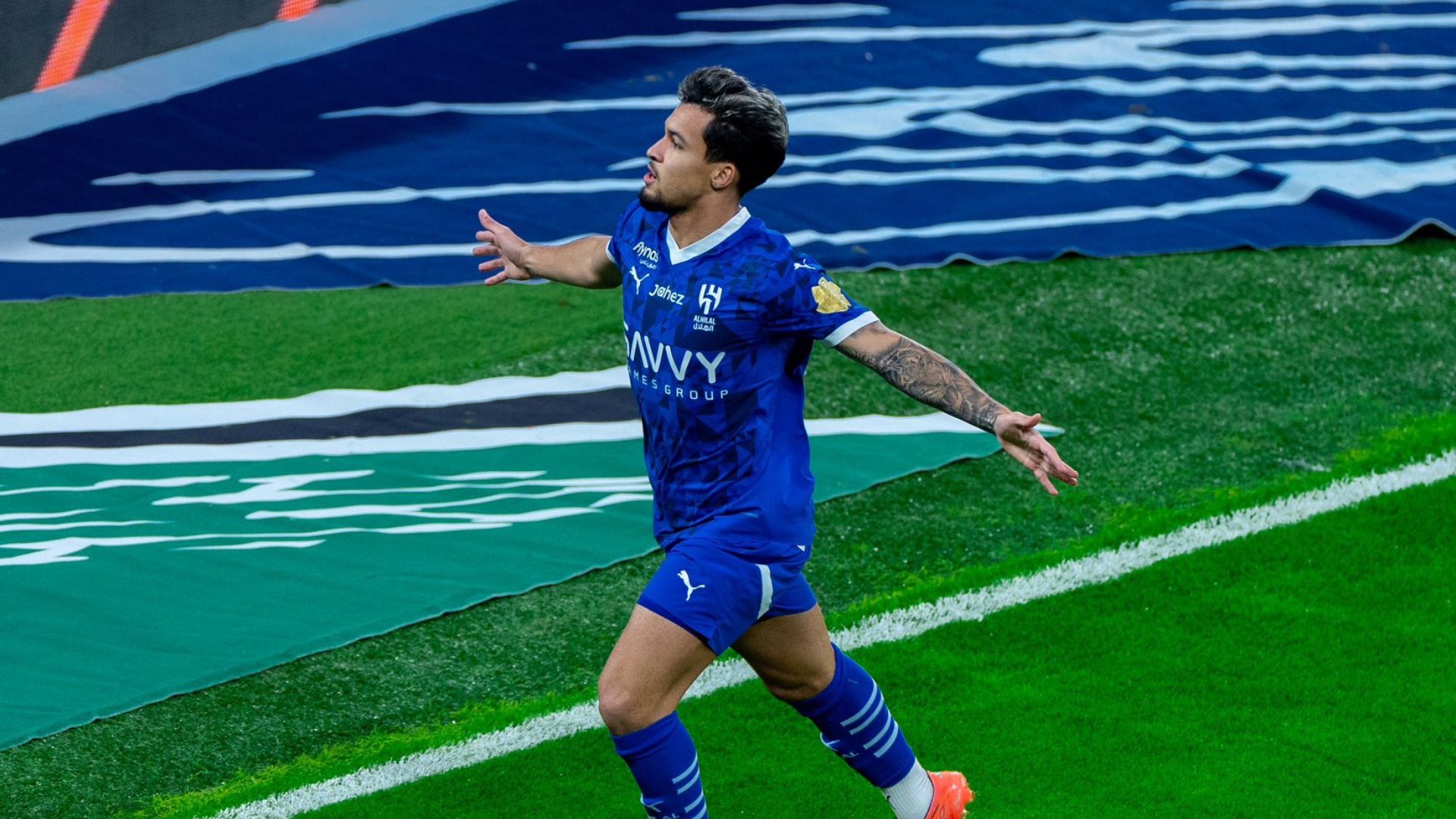 Marcos Leonardo comemora gol pelo Al-Hilal.