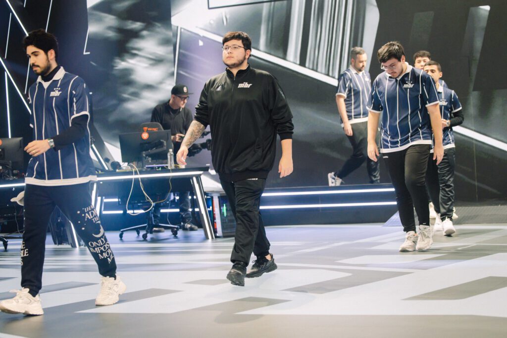 MIBR artzin