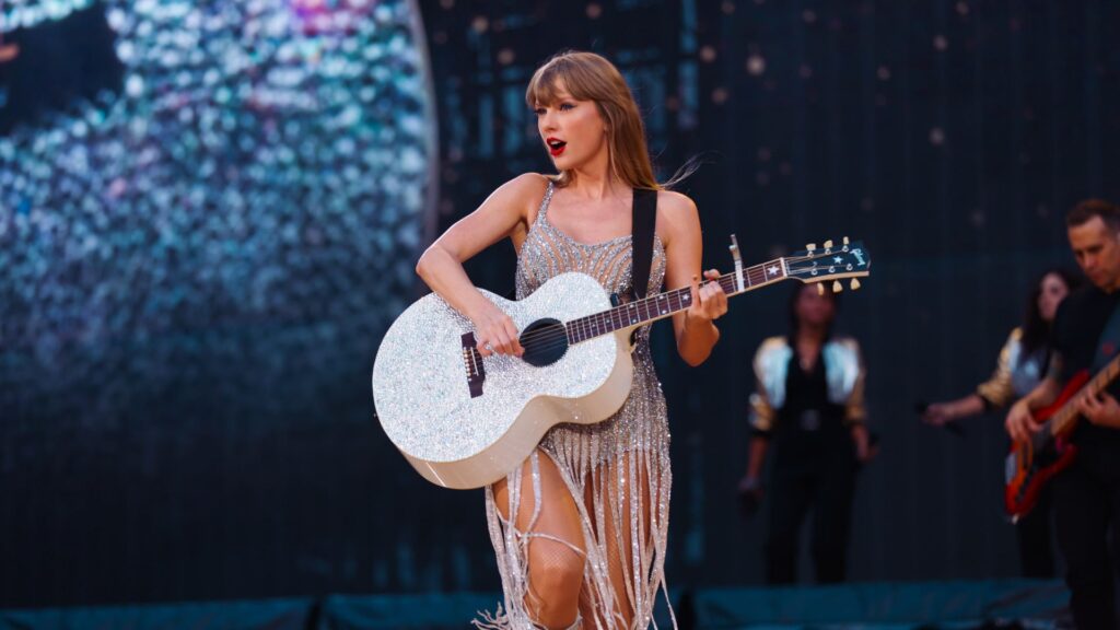 Taylor Swift pode ser nova parceria musical do Barcelona