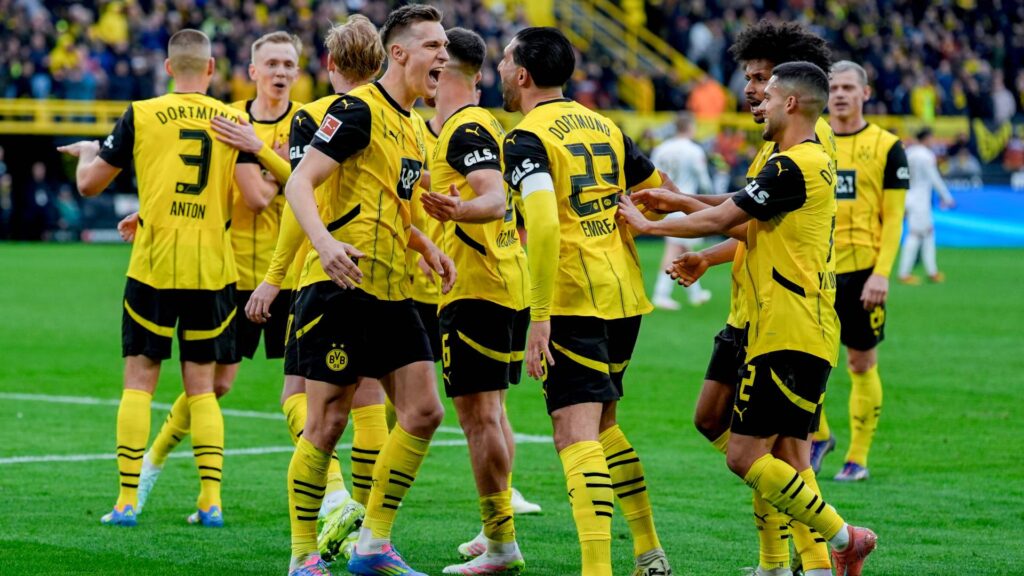 O Borussia Dortmund está vivendo altos e baixos na Bundesliga. Foto: Reprodução/X