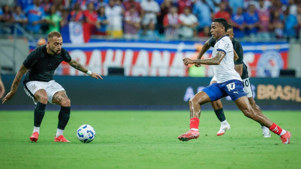 Com um a menos o Bahia não segurou a pressão do Corinthians. Foto: Rafael Rodrigues/EC Bahia
