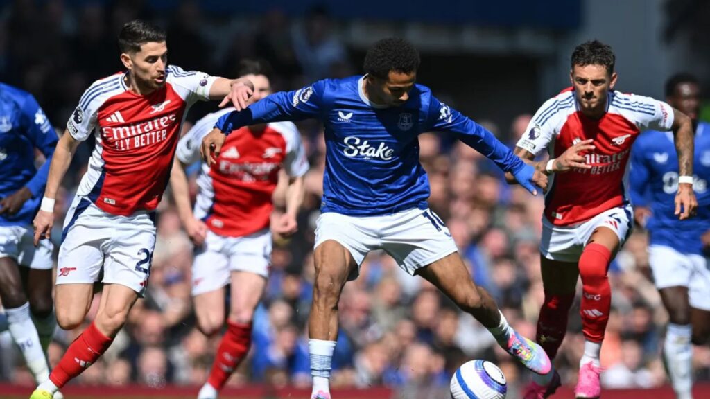 Arsenal não conseguiu vencer fora de casa