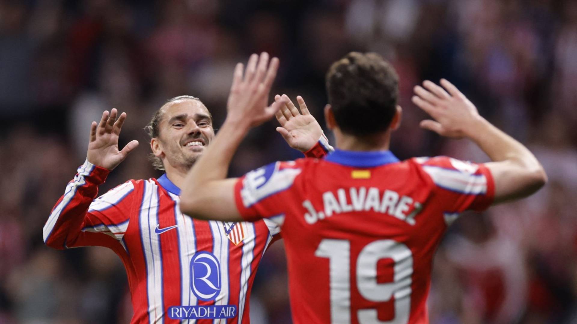 O Atletico de Madrid praticamente confirmou sua vaga na próxima Champions League. Foto: OSCAR DEL POZO / AFP