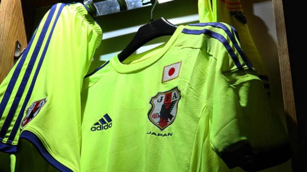 Uniforme alternativo do Japão