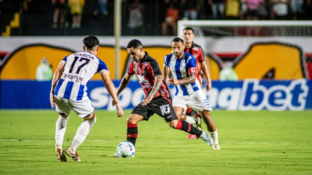 Vitória x Cerro Largo