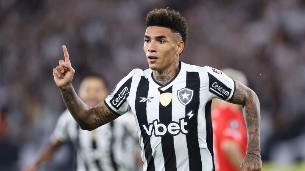 Igor Jesus, atacante do Botafogo.