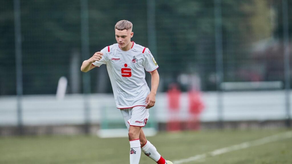 Wirtz na base do Colônia 