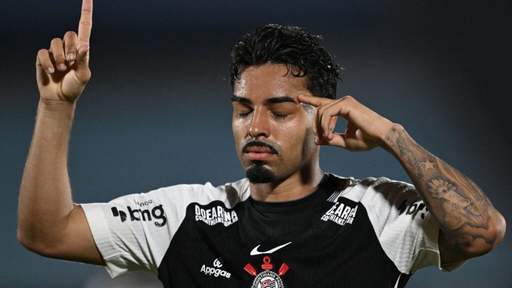 Corinthians venceu o Racing pela Sul-Americana (Foto: Reprodução)