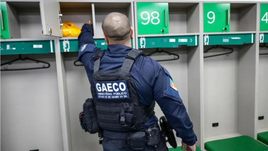 Ênio foi alvo de busca e apreensão