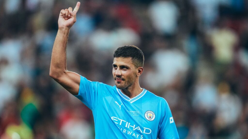 Rodri em campo pelo Manchester City