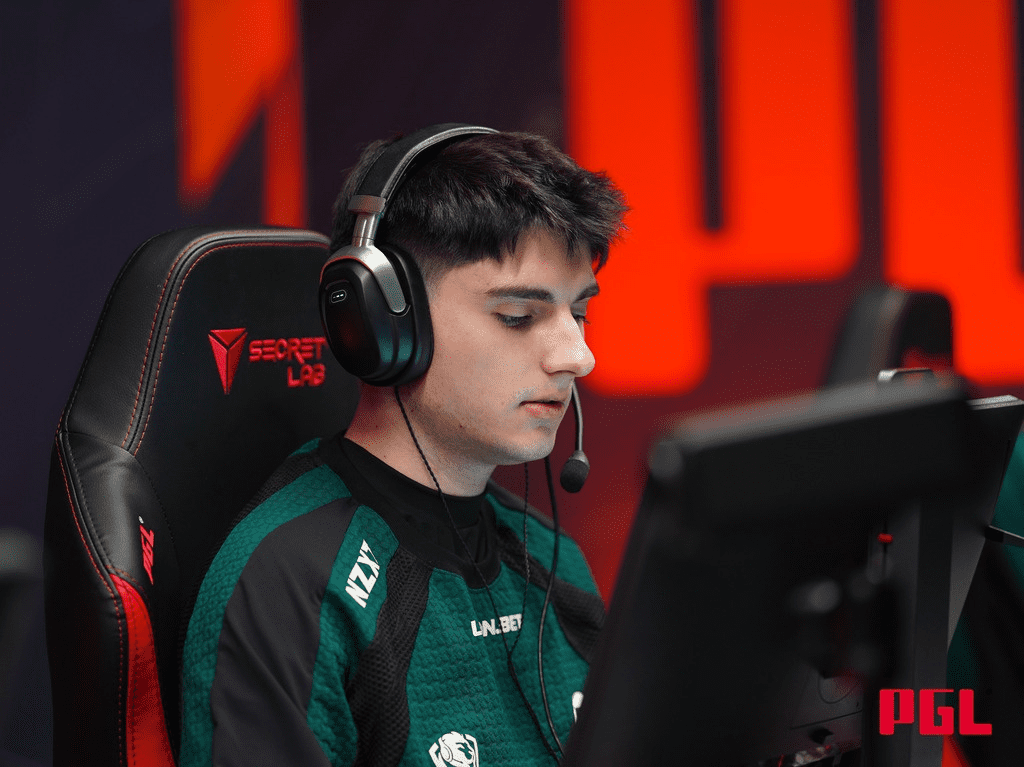 Austin Major: FlyQuest confirma presença de regali após aprovação de visto