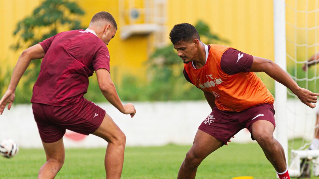 Náutico vai encarar a Ponte Preta pela Série C (Foto: Gabriel França/CNC)