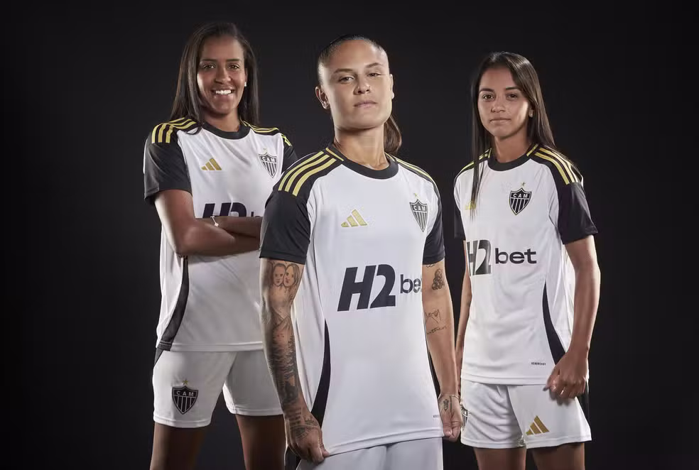 Atlético-MG lança camisa número 2 para temporada 2025