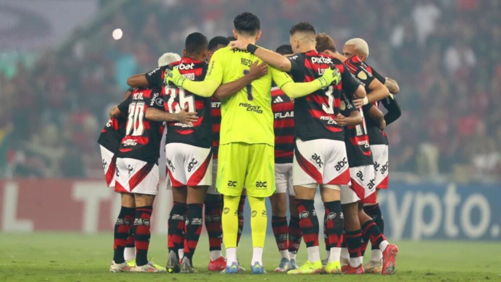 Líder da Série A, Flamengo é o time entre todas as ligas nacionais que mais cedeu jogadores na convocação de Ancelotti
