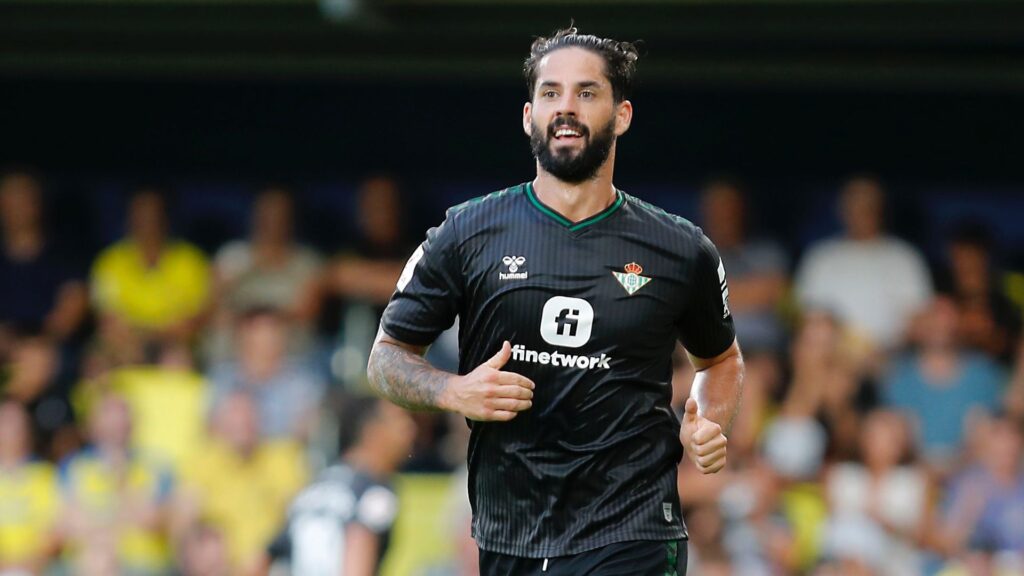 Isco voltará a defender a Espanha