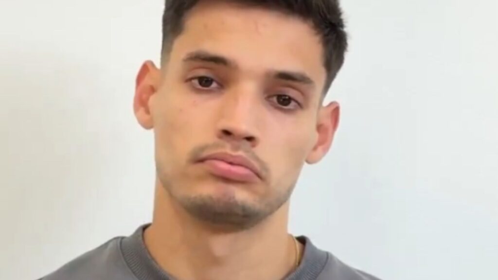 Bobadilla se desculpou em vídeo publicado nas redes sociais (Foto: Reprodução)