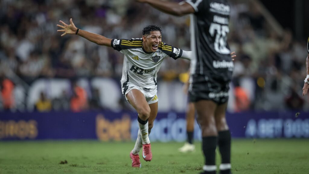 Atlético-MG venceu o Ceará pelo Brasileirão (Foto: Pedro Souza/CAM)