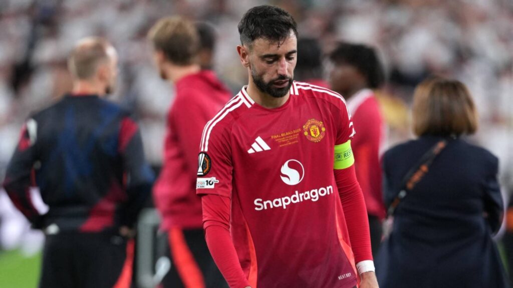 Bruno Fernandes explicou o motivo de permanecer em Manchester. Foto: CESAR MANSO / AFP
