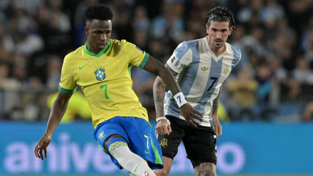 Brasil e Argentina buscam vitória nas Eliminatórias