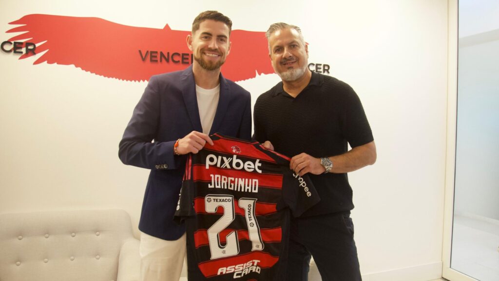Jorginho usará a 21 na Copa do Mundo de Clubes pelo Flamengo.