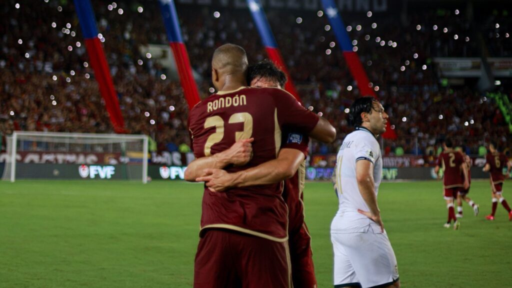 Venezuela vence Bolívia em casa e acirra briga nas Eliminatórias da Copa de 2026