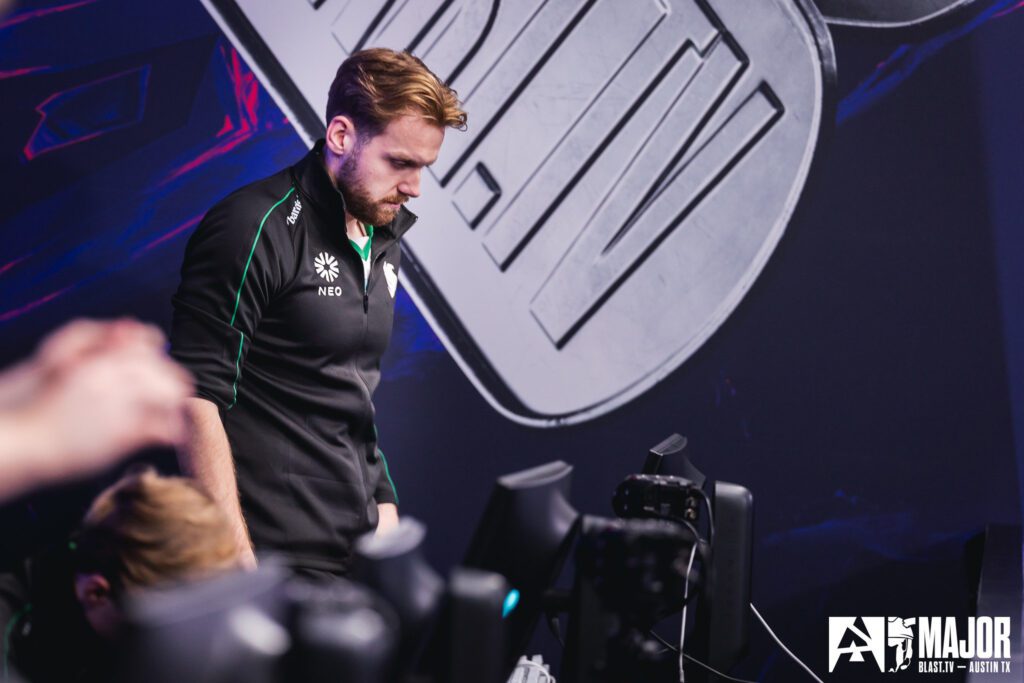 Austin Major: como NiKo se saiu na última vez que ficou 0-2