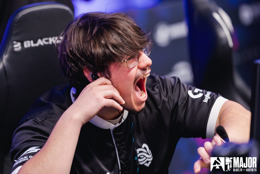 Austin Major: grita, dumau! Legacy bate FaZe e avança invicta