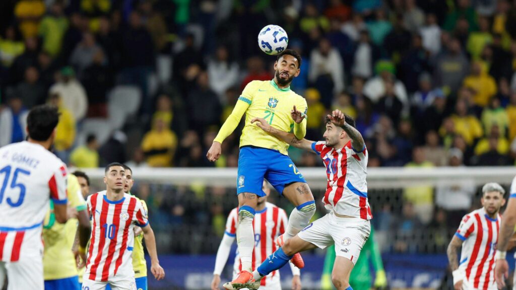 Matheus Cunha durante vitória