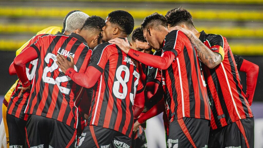 Vitória vai receber o Cruzeiro pelo Brasileirão (Foto: Victor Ferreira/ECV)