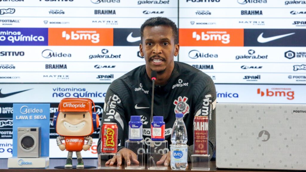 Atacante Jô foi revelado pelo Corinthians (Foto: Reprodução)