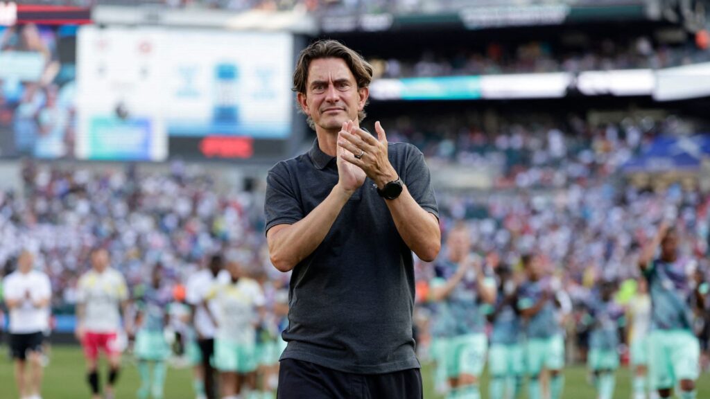 Thomas Frank é o novo técnico do Tottenham.