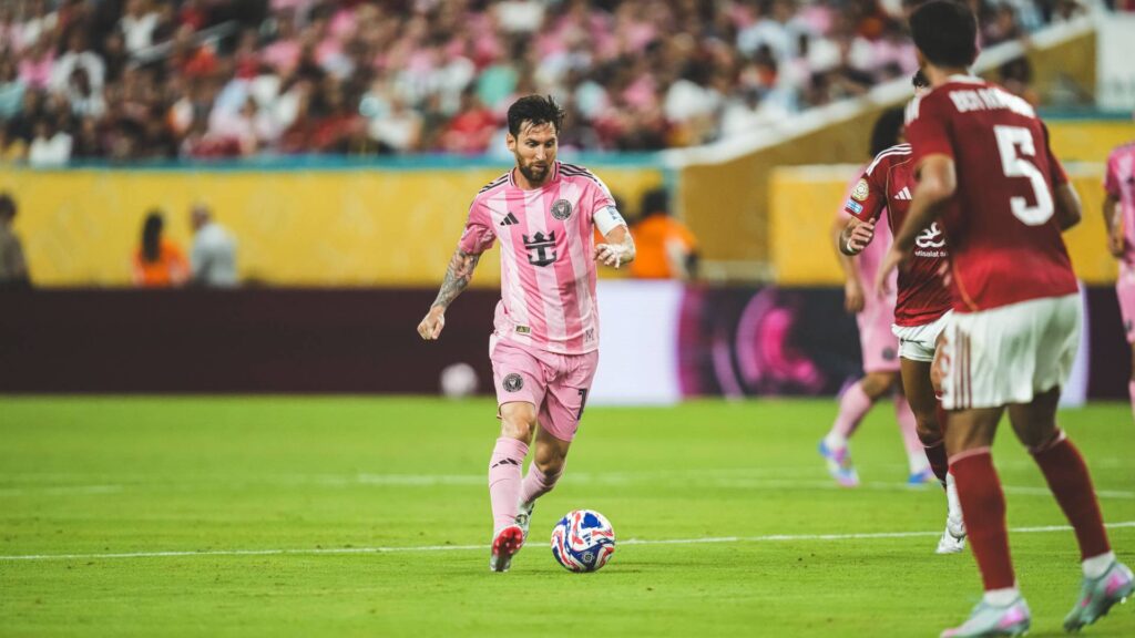 A estreia da Copa do Mundo de Clubes reservou um 0x0 entre Inter Miami de Messi e Al-Ahly. Foto: Reprodução/X
