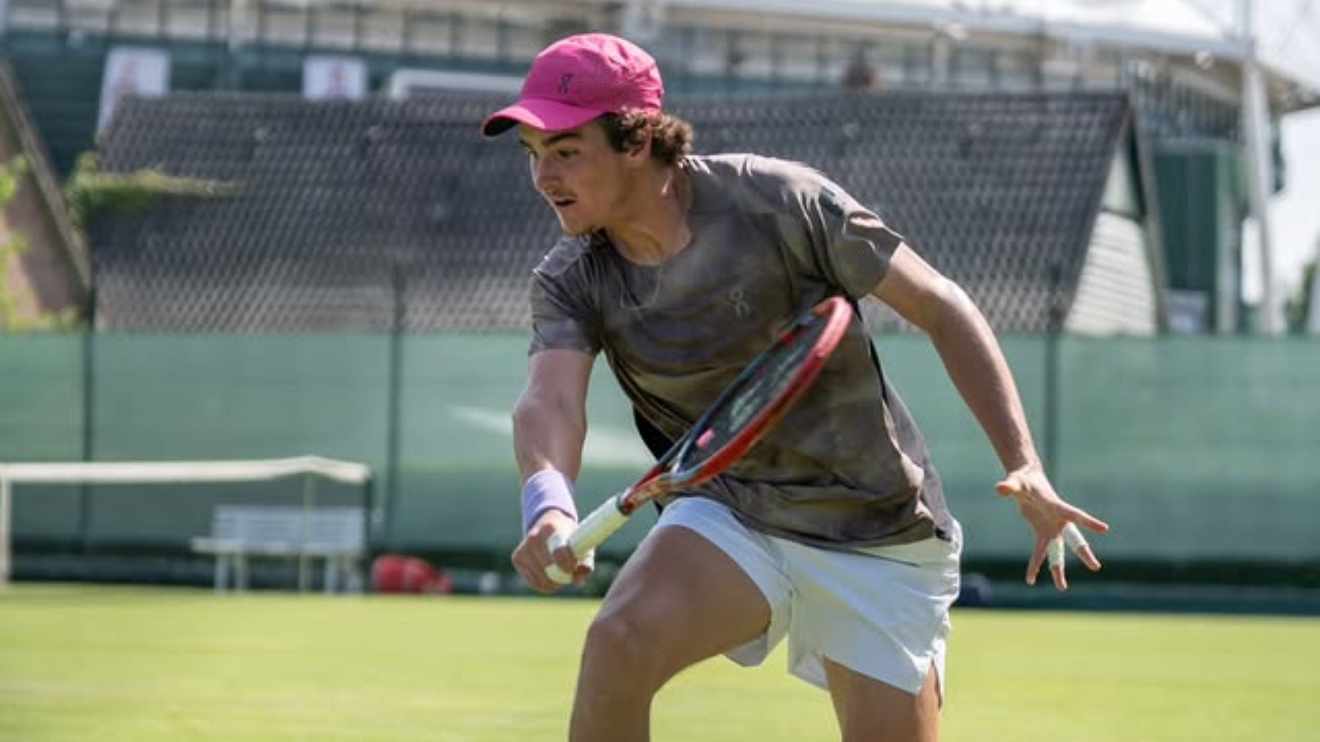 João Fonseca no ATP 500 de Halle (Foto: Reprodução)