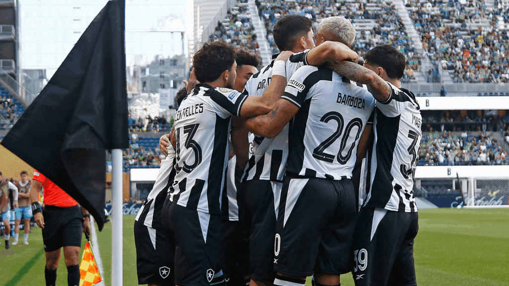 Botafogo quer repetir resultado da estreia contra poderoso PSG