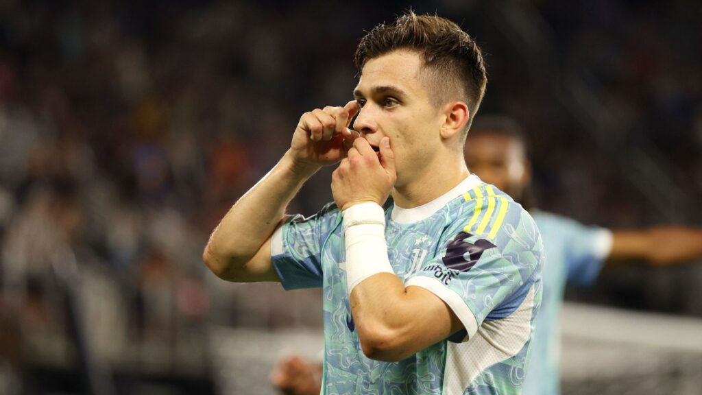 Francisco Conceição comandou a vitória da Juventus.