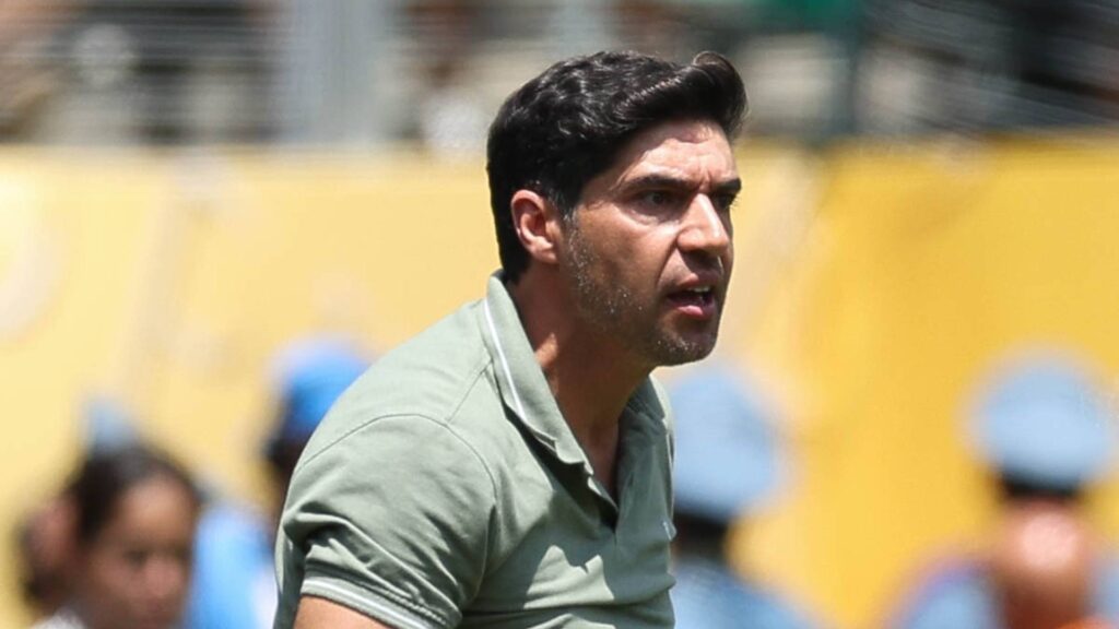 Abel Ferreira saiu de campo satisfeito com a atuação da equipe. Foto: Cesar Greco/Palmeiras